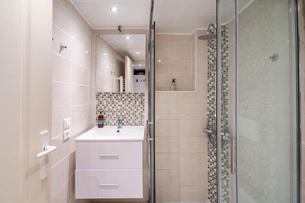 Studio Ideal Pour Deux Voyageurs Sur Марсилия Екстериор снимка