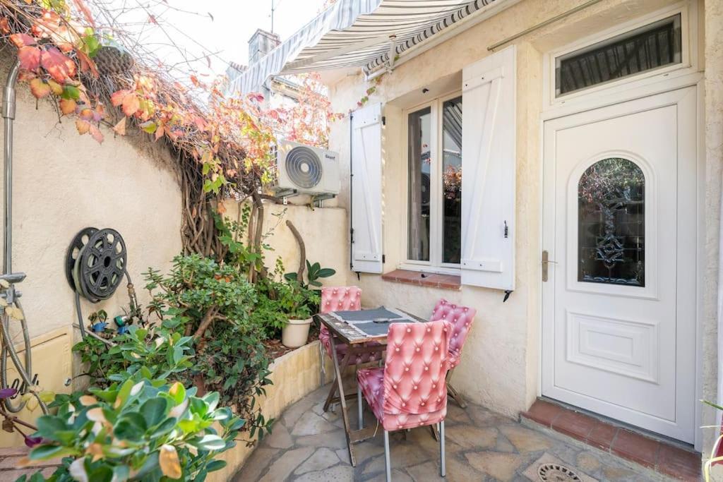 Studio Ideal Pour Deux Voyageurs Sur Марсилия Екстериор снимка